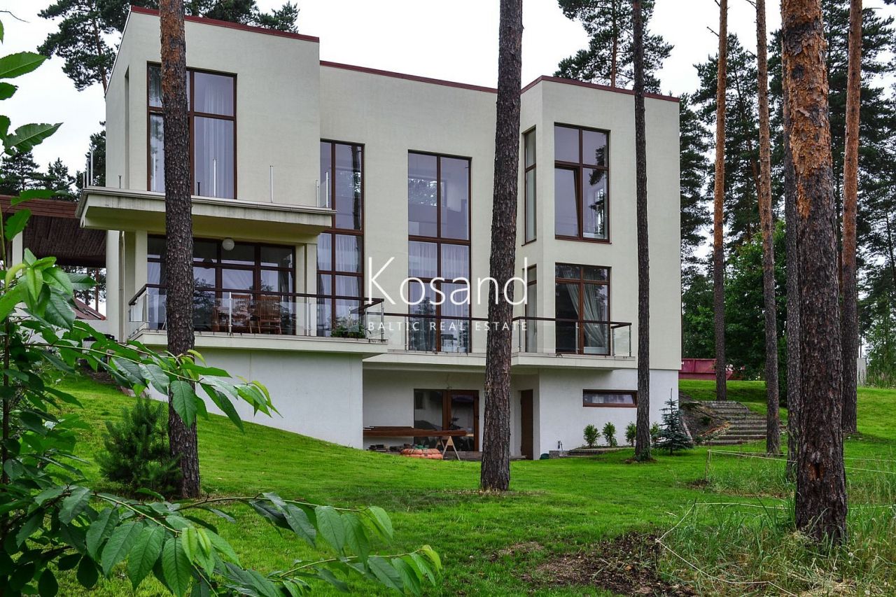 Дом в Суниши, Латвия, 240 м2 - фото 1