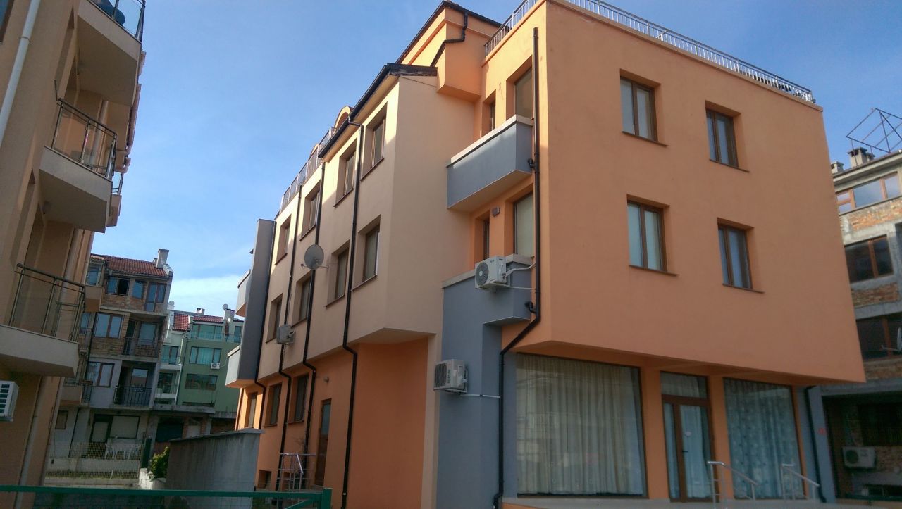 Квартира в Несебре, Болгария, 55 м2 - фото 1