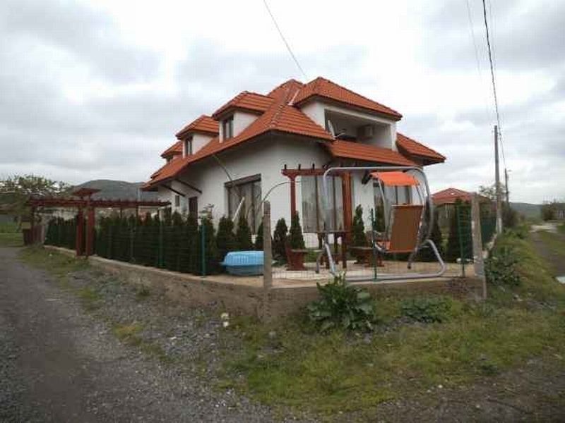 Дом в Бургасе, Болгария, 244 м2 - фото 1