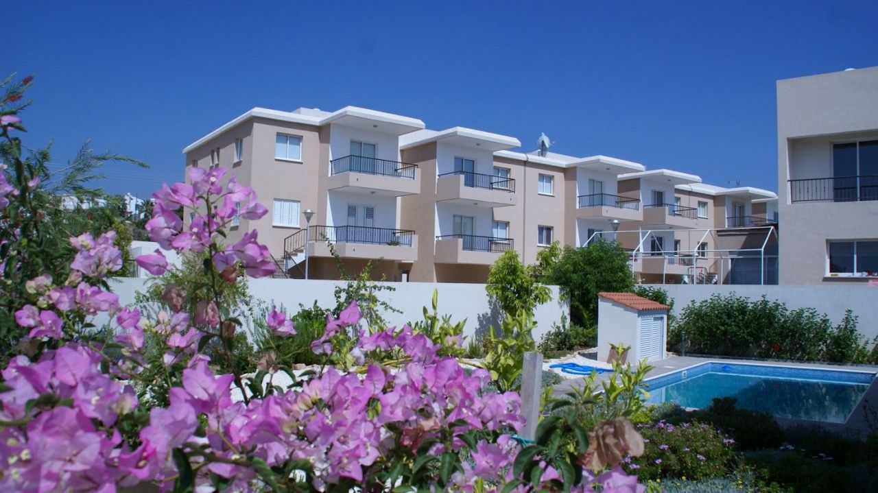 Апартаменты в Пафосе, Кипр, 102.4 м2 - фото 1