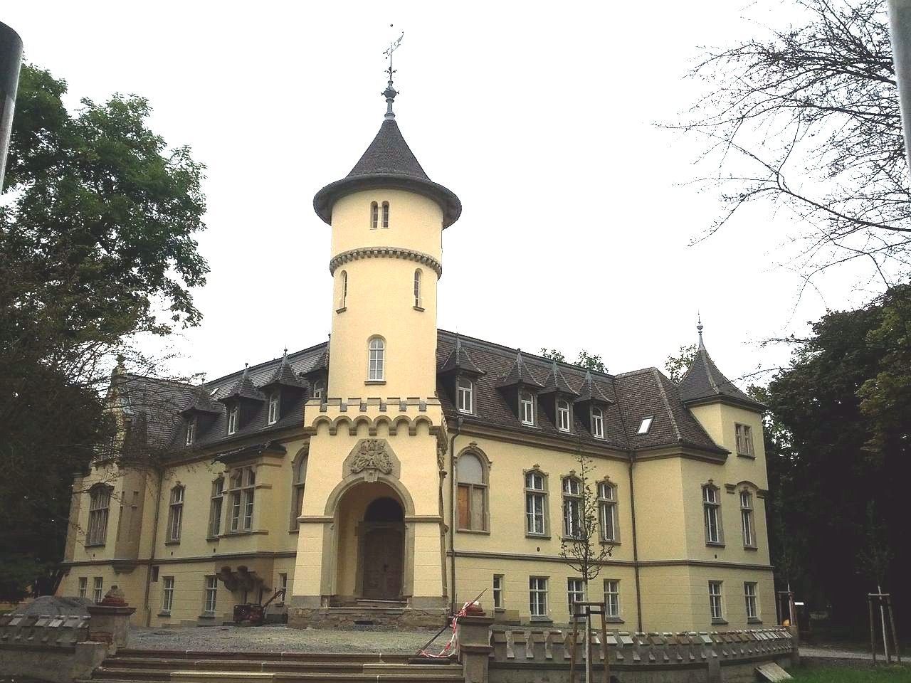 Замок в Бранденбурге-на-Хафеле, Германия, 2 256 м2 - фото 1