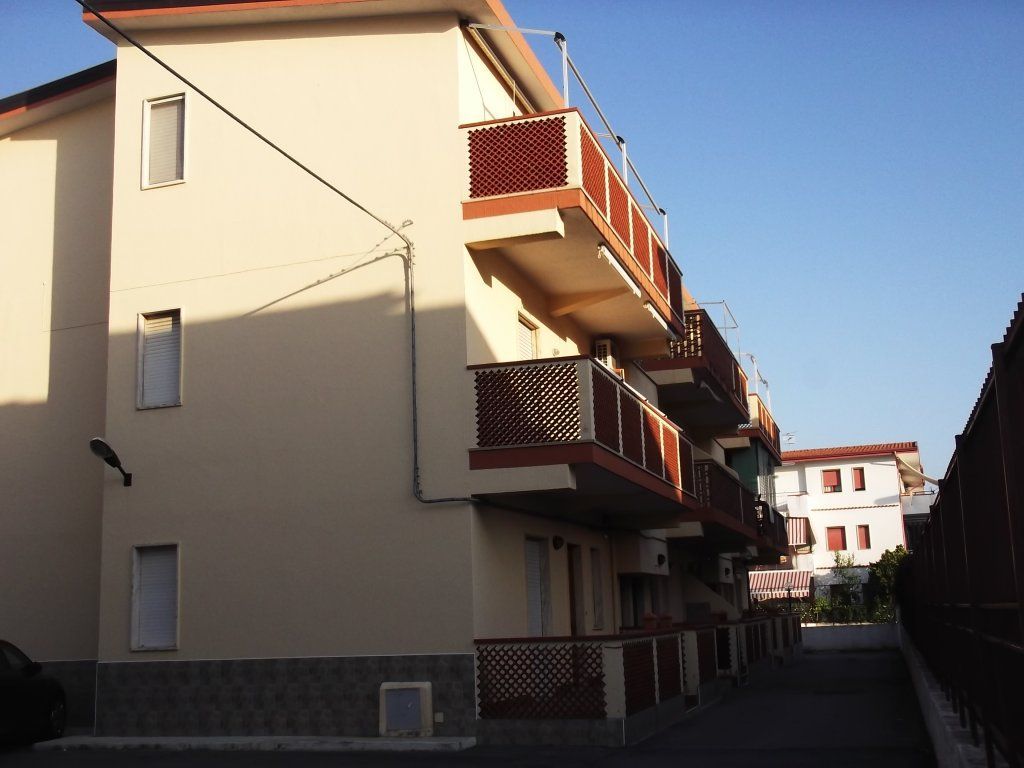 Апартаменты в Санта-Мария дель Чедро, Италия, 40 м2 - фото 1