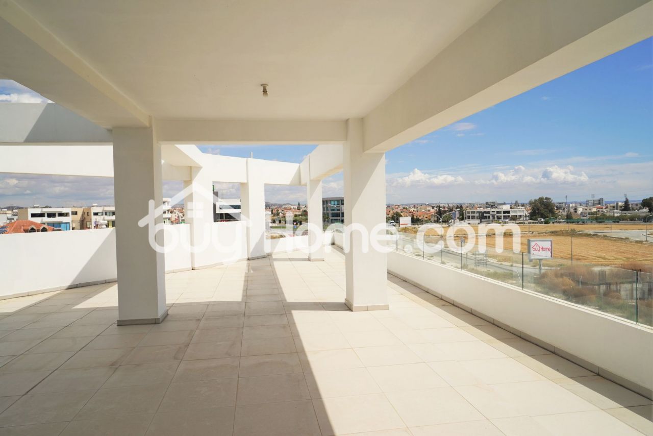Апартаменты Larnaka, Кипр, 100 м2 - фото 1