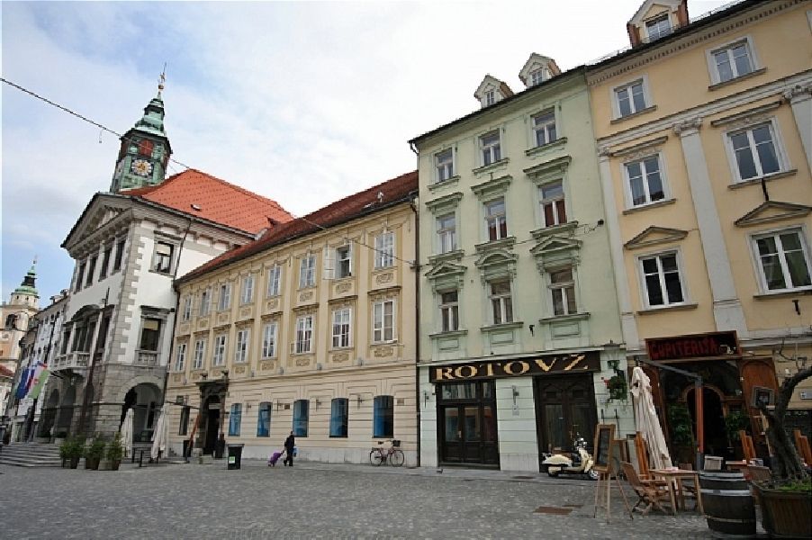 Коммерческая недвижимость в Любляне, Словения - фото 1