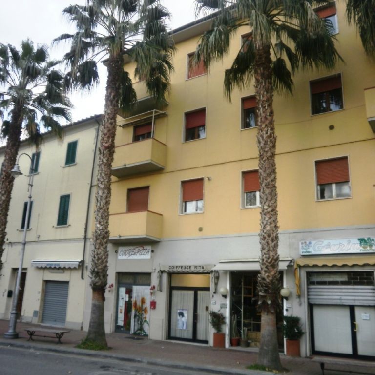 Апартаменты в Ливорно, Италия - фото 1