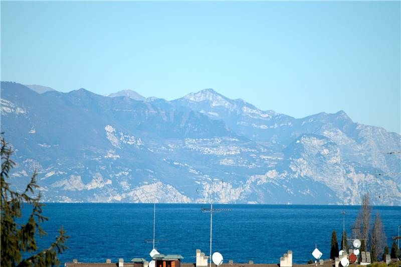 Апартаменты у озера Гарда, Италия, 200 м2 - фото 1