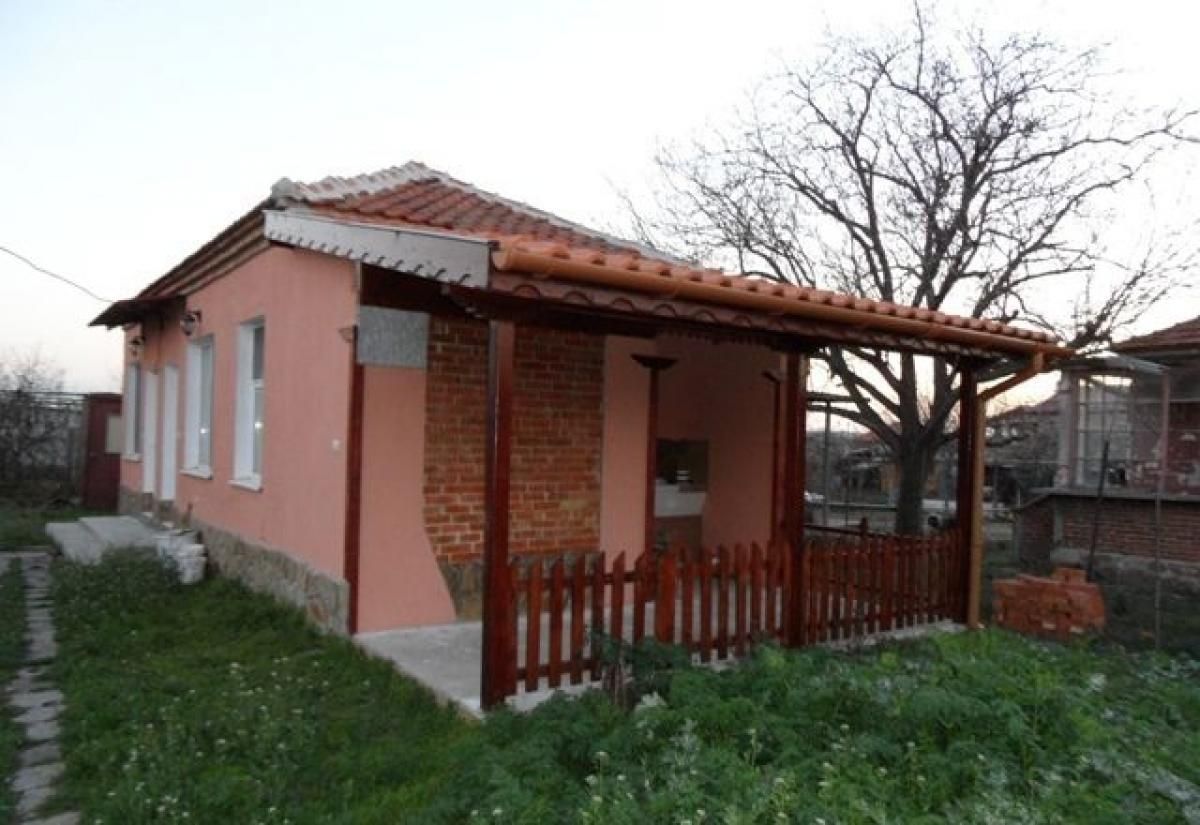 Дом в Бургасе, Болгария, 45 м2 - фото 1