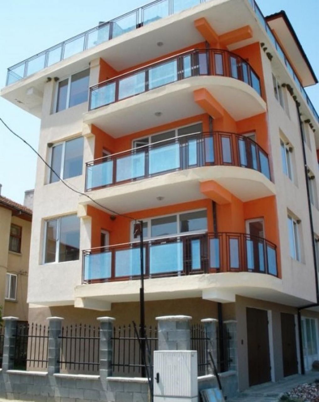 Квартира в Царево, Болгария, 58 м2 - фото 1