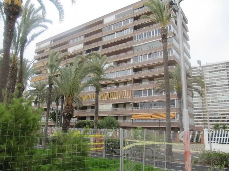 Апартаменты в Сан-Хуан-де-Аликанте, Испания, 116 м2 - фото 1