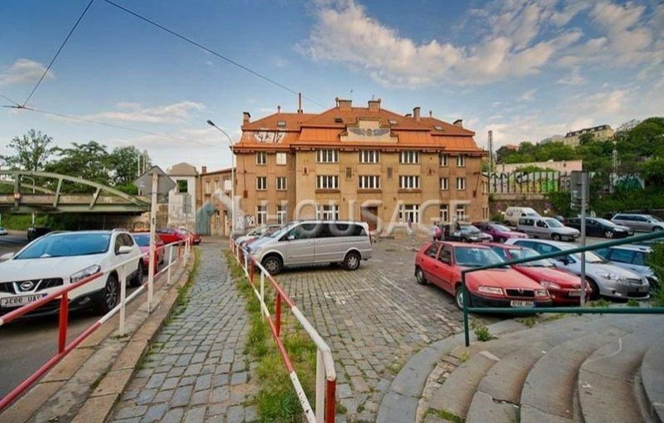 Доходный дом в Праге, Чехия, 732 м2 - фото 1