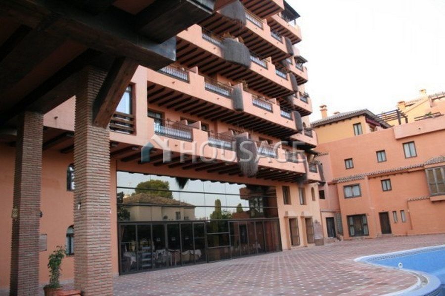 Апартаменты в Эстепоне, Испания, 150 м2 - фото 1