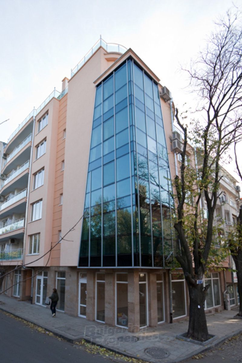 Апартаменты в Бургасе, Болгария, 142.87 м2 - фото 1
