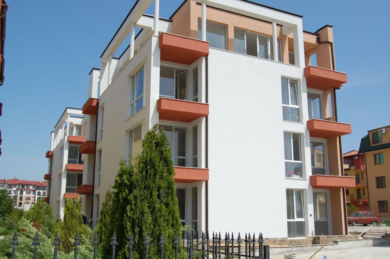 Апартаменты в Несебре, Болгария, 67 м2 - фото 1