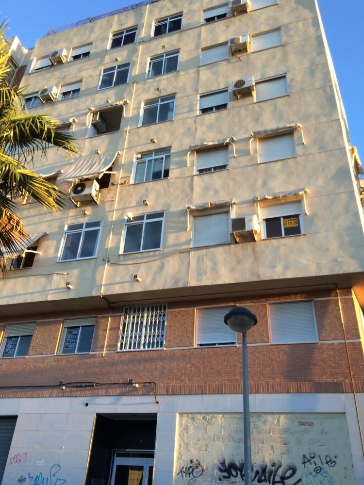 Апартаменты в Аликанте, Испания, 56 м2 - фото 1