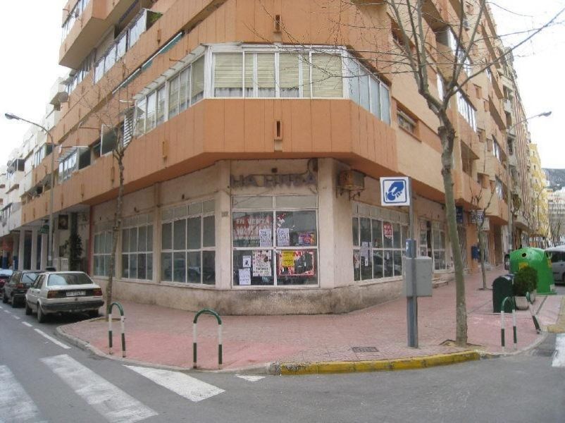 Коммерческая недвижимость в Кальпе, Испания, 129 м2 - фото 1