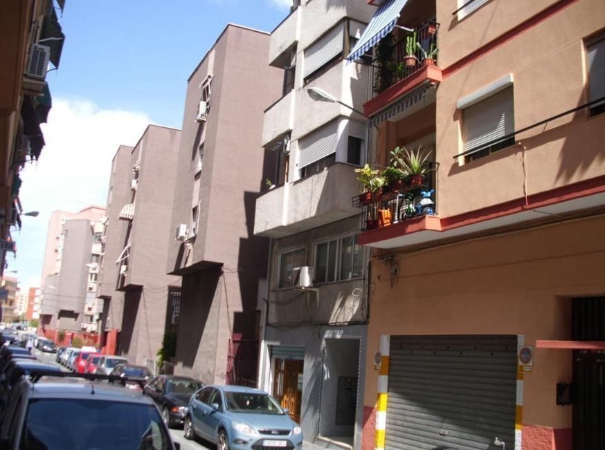 Коммерческая недвижимость в Аликанте, Испания, 86 м2 - фото 1