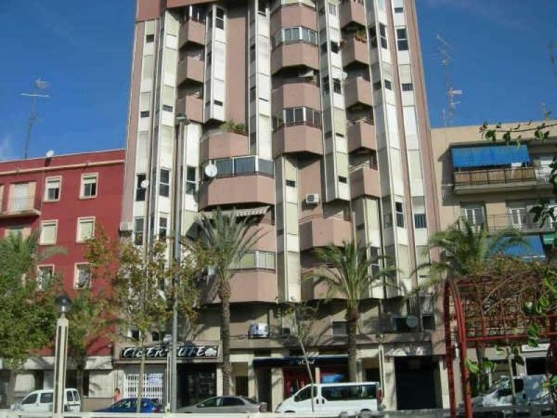 Коммерческая недвижимость в Аликанте, Испания, 162 м2 - фото 1