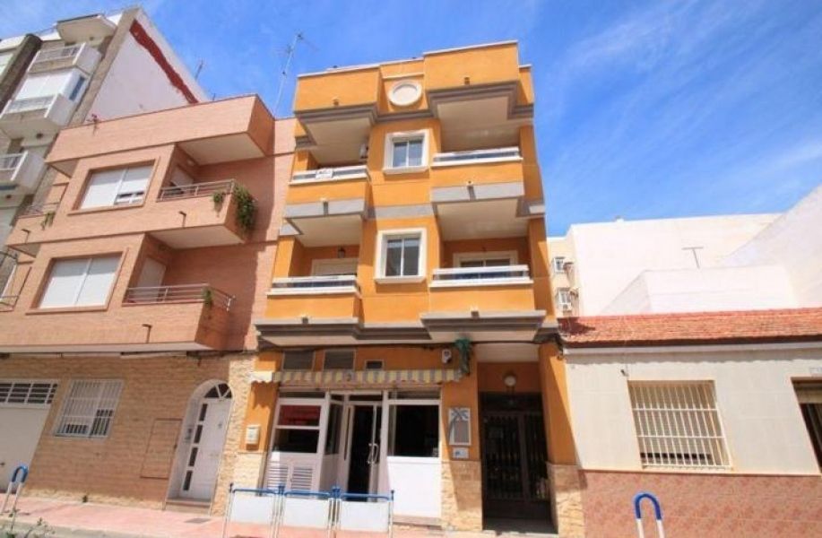 Апартаменты в Торревьехе, Испания, 81 м2 - фото 1
