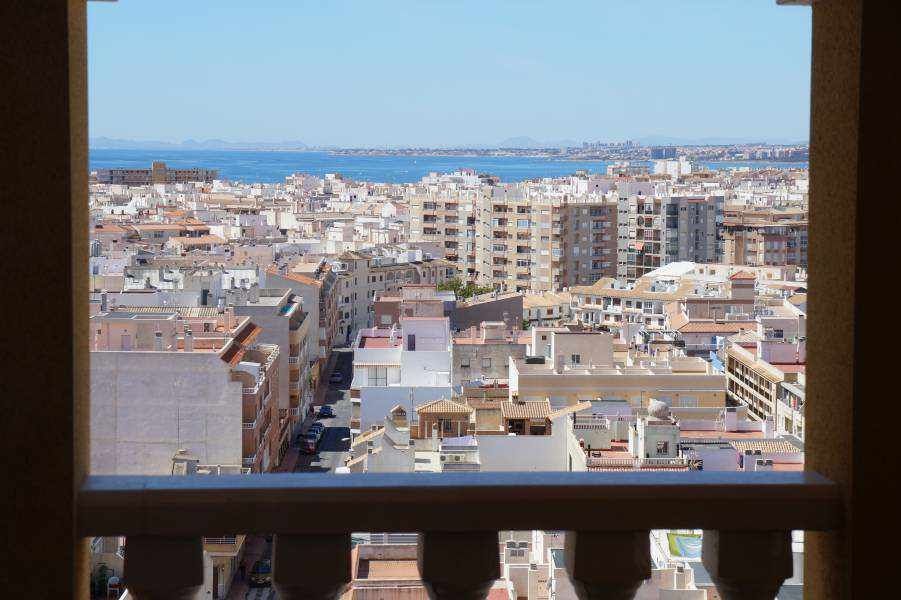 Апартаменты в Торревьехе, Испания, 150 м2 - фото 1