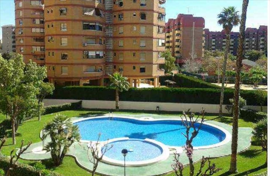 Апартаменты в Аликанте, Испания, 140 м2 - фото 1