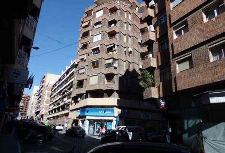 Апартаменты в Аликанте, Испания, 50 м2 - фото 1