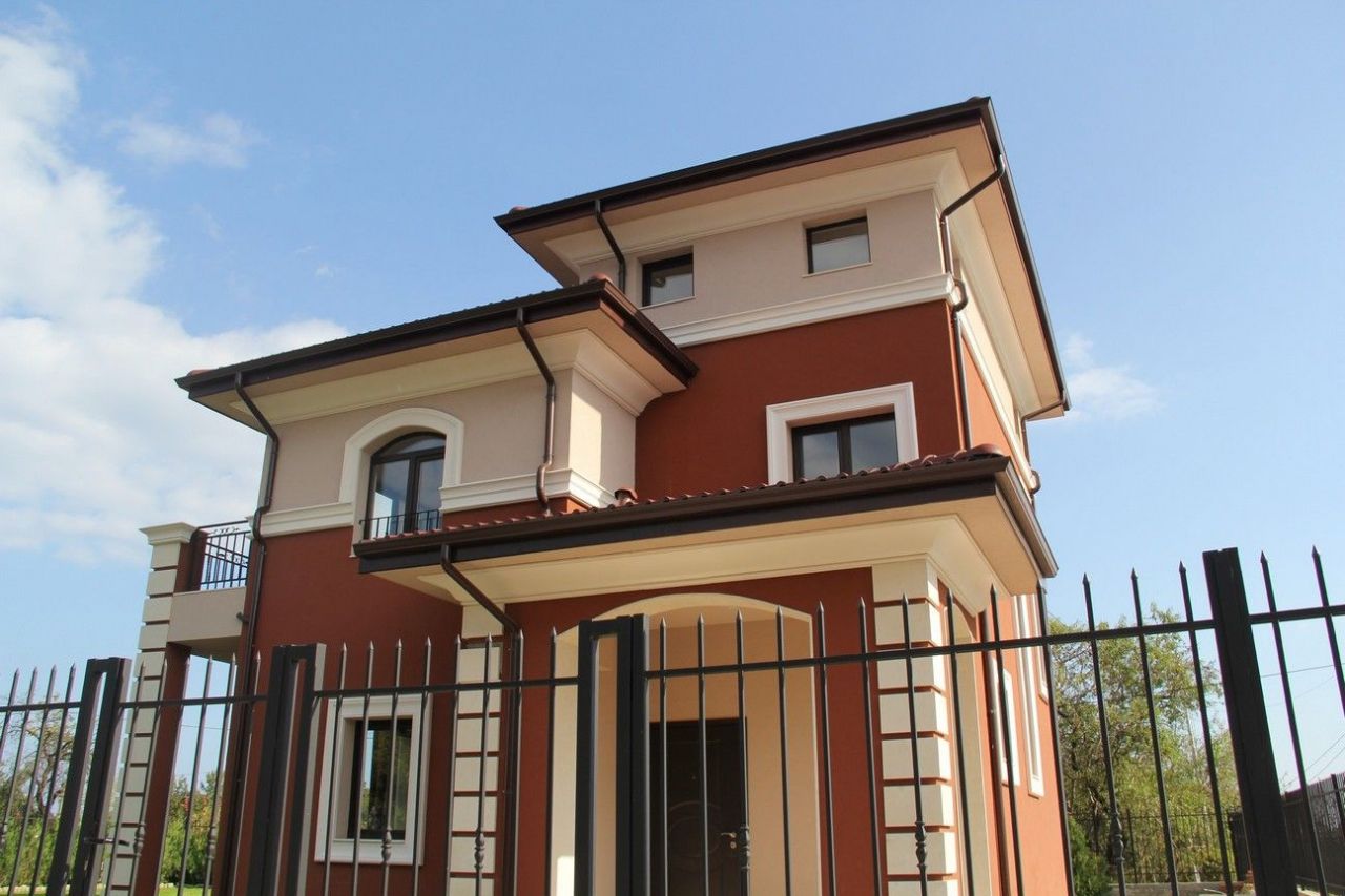 Дом в Варне, Болгария, 227 м2 - фото 1