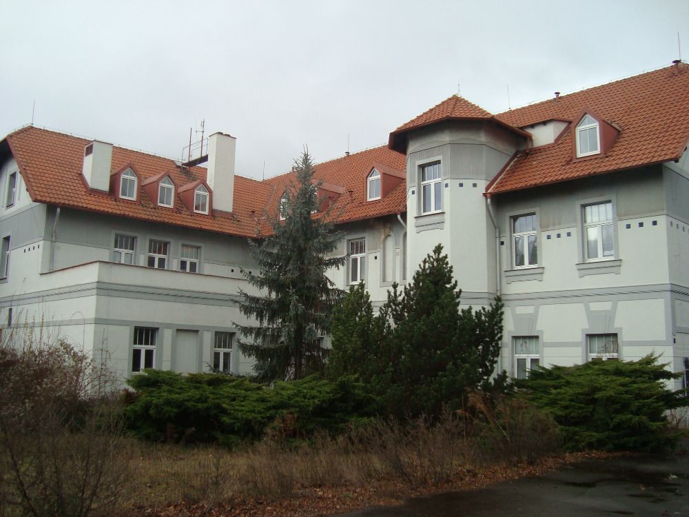 Отель, гостиница в Праге, Чехия, 3 300 м2 - фото 1
