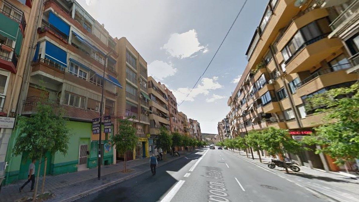 Коммерческая недвижимость в Аликанте, Испания, 80.05 м2 - фото 1
