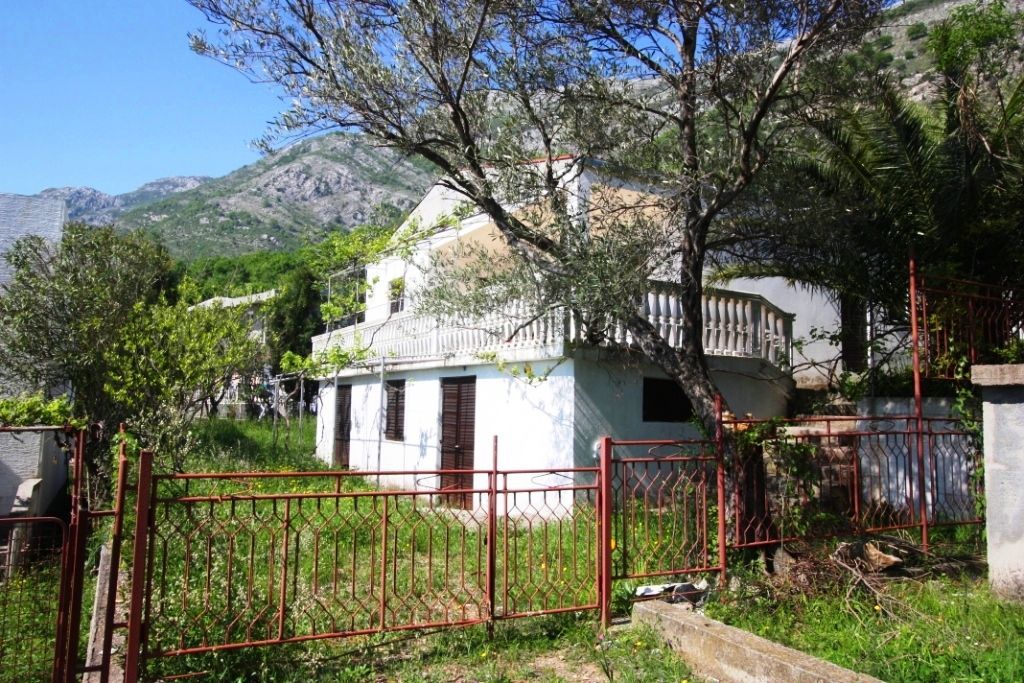Дом в Баре, Черногория, 115 м2 - фото 1