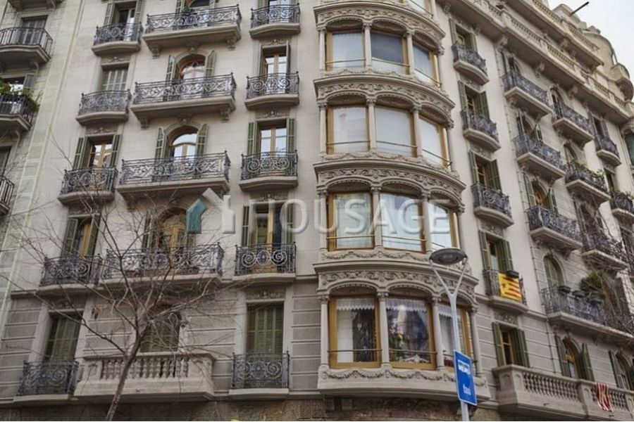 Апартаменты в Барселоне, Испания, 136 м2 - фото 1