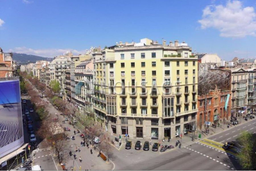 Апартаменты в Барселоне, Испания, 240 м2 - фото 1