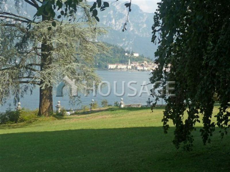 Вилла у озера Комо, Италия, 100 м2 - фото 1