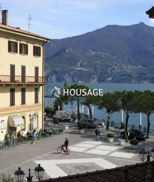 Квартира у озера Комо, Италия - фото 1