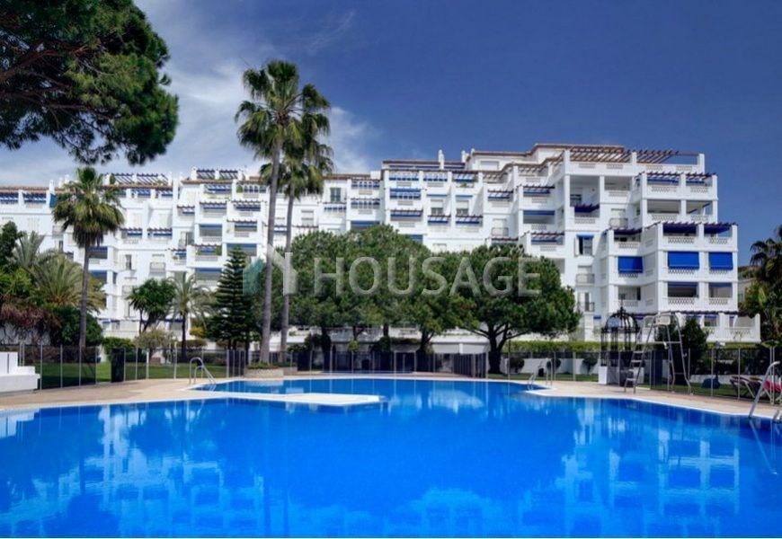 Апартаменты в Пуэрто-Банусе, Испания, 173 м2 - фото 1