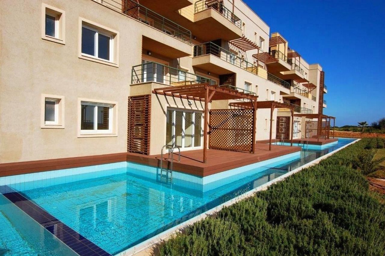 Апартаменты в Паралимни, Кипр, 38 м2 - фото 1