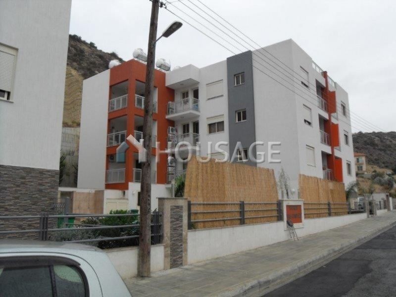 Коммерческая недвижимость в Лимасоле, Кипр, 1 092 м2 - фото 1