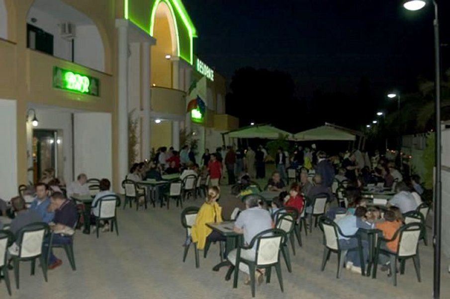 Отель, гостиница в Санта-Мария дель Чедро, Италия, 3 000 м² - фото 10