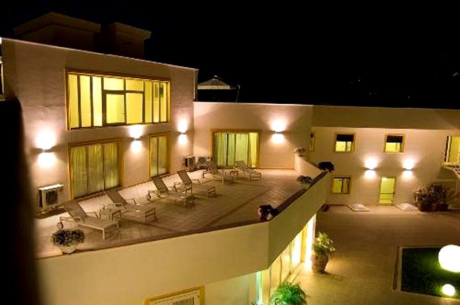 Отель, гостиница в Бельведере-Мариттимо, Италия, 3 000 м² - фото 4