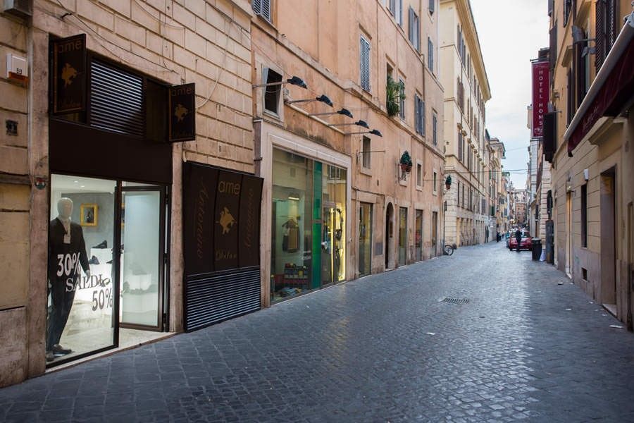 Коммерческая недвижимость в Риме, Италия, 80 м2 - фото 1