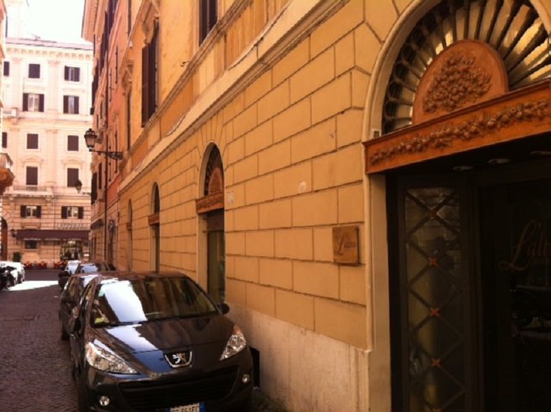 Коммерческая недвижимость в Риме, Италия, 320 м2 - фото 1