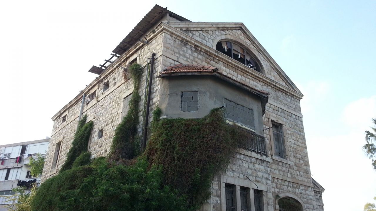 Дом под реконструкцию в Хайфе, Израиль, 900 м2 - фото 1