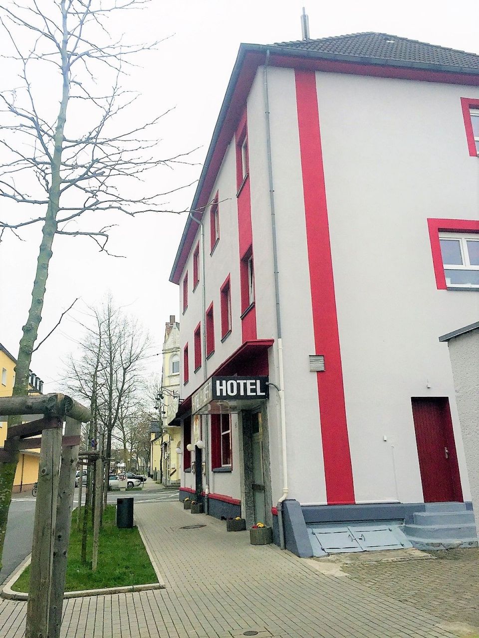 Отель, гостиница Северный Рейн-Вестфалия, Германия, 745 м2 - фото 1