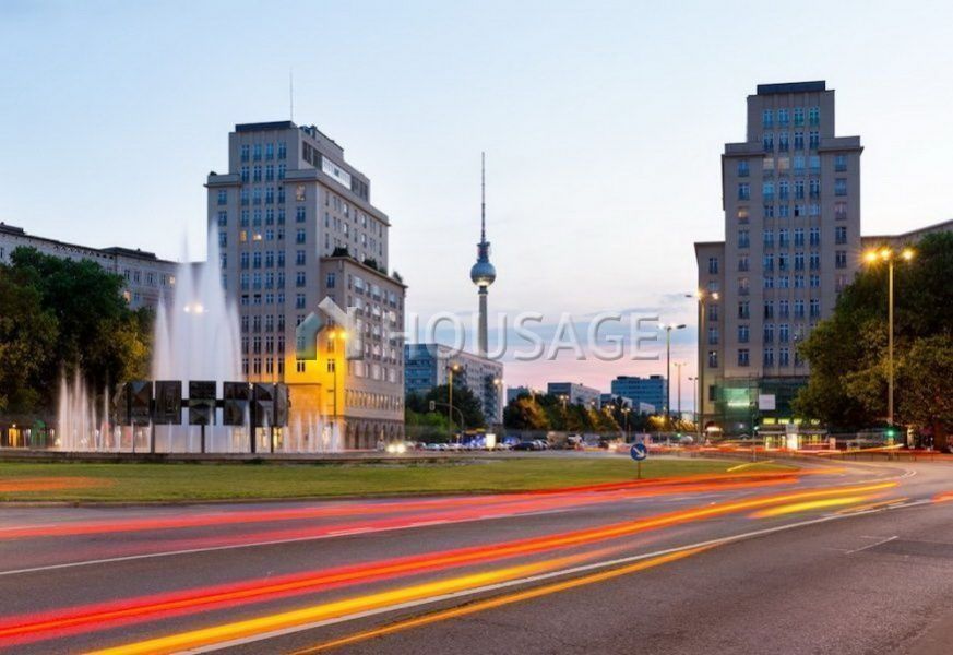 Апартаменты в Берлине, Германия, 73.7 м2 - фото 1