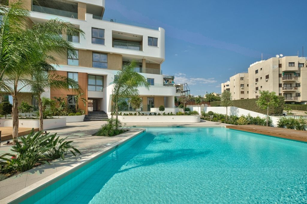Апартаменты в Лимасоле, Кипр, 255.6 м2 - фото 1