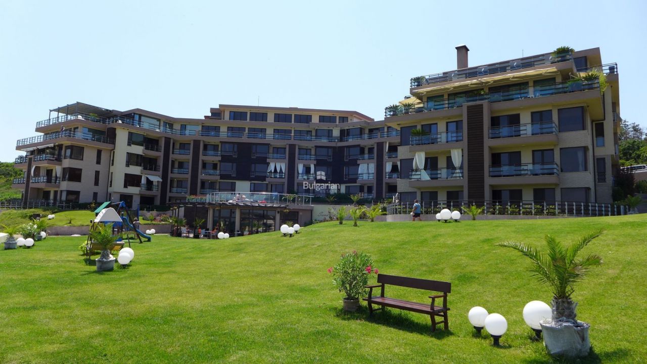 Апартаменты в Созополе, Болгария, 125 м2 - фото 1