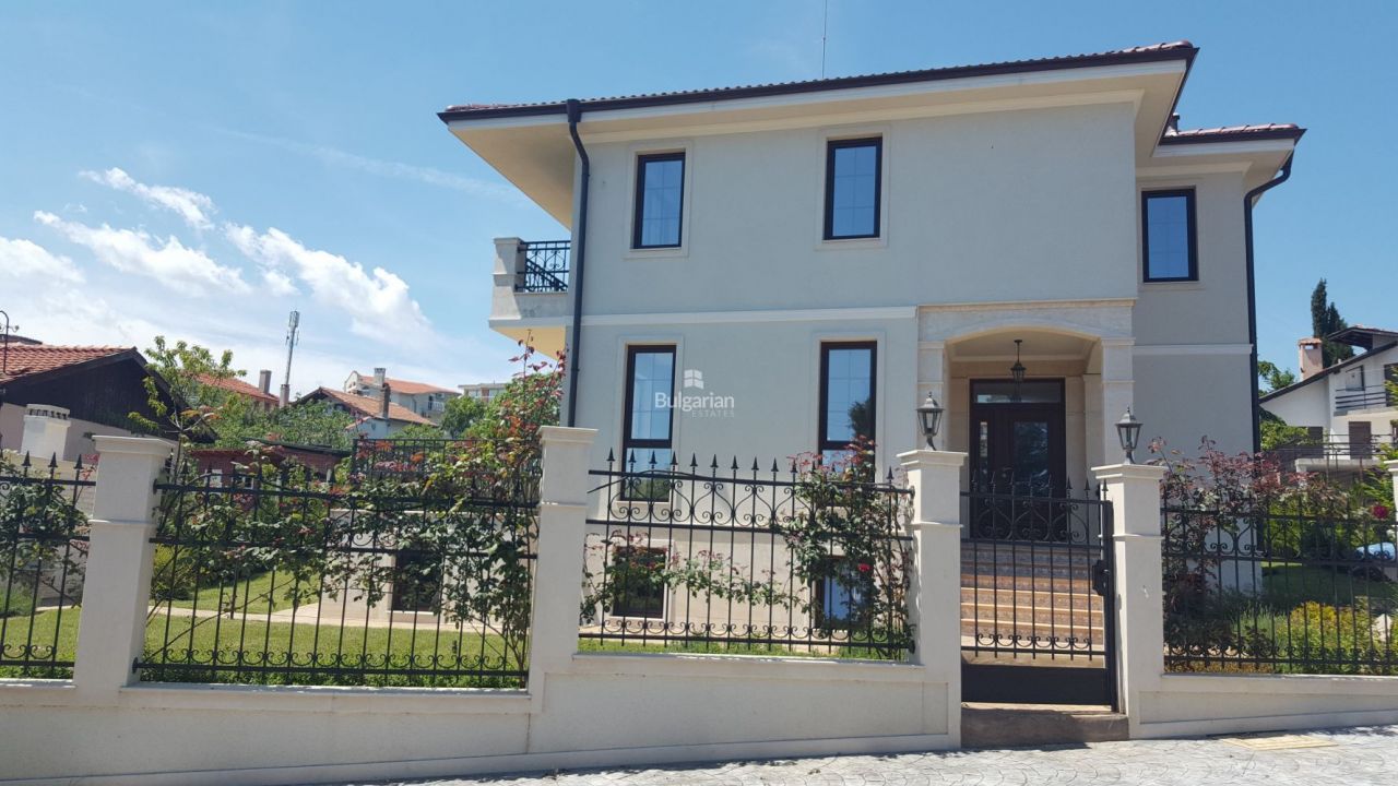 Дом в Черноморце, Болгария, 290 м2 - фото 1