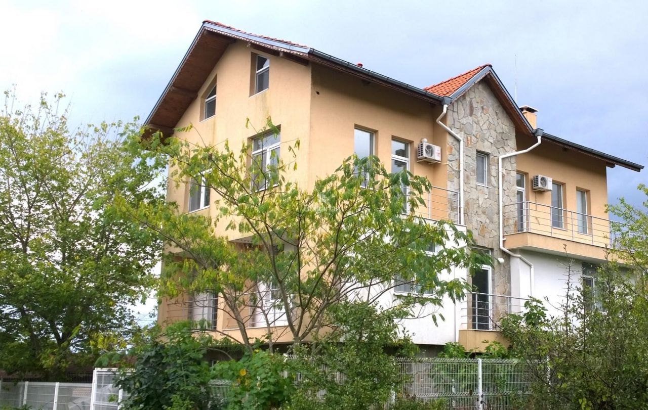 Дом в Приморско, Болгария, 490 м2 - фото 1