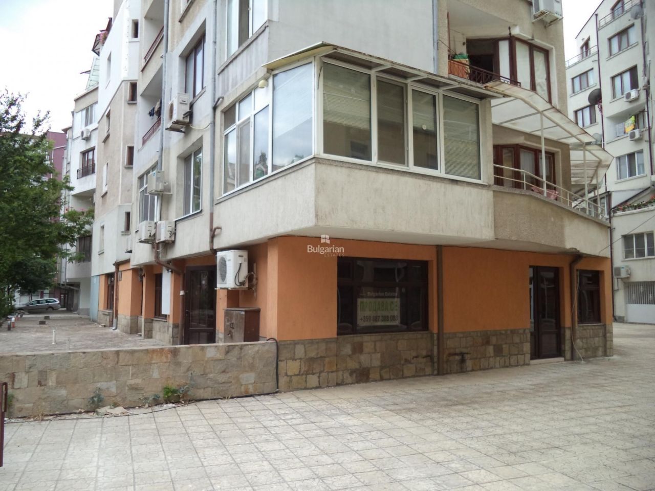 Коммерческая недвижимость в Бургасе, Болгария, 113.45 м2 - фото 1