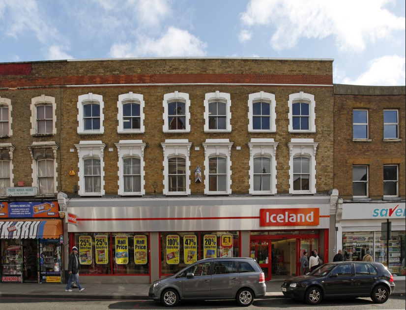 Магазин в Лондоне, Великобритания, 1 130 м2 - фото 1