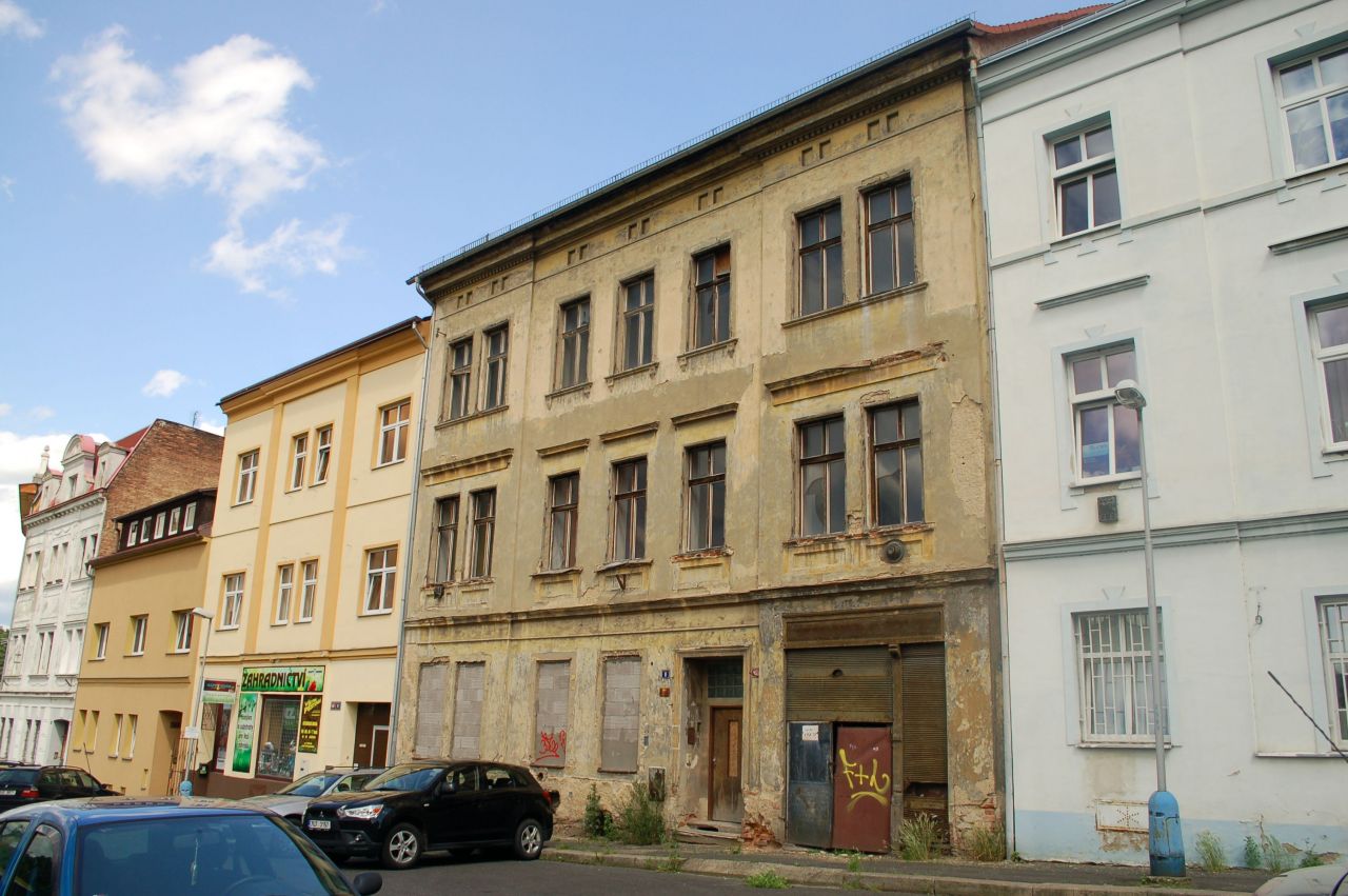 Доходный дом в Теплице, Чехия, 360 м2 - фото 1